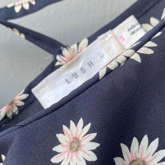 Lush Sunflower Ruffle Mini Dress Navy blue Size Small - Picture 4 of 8